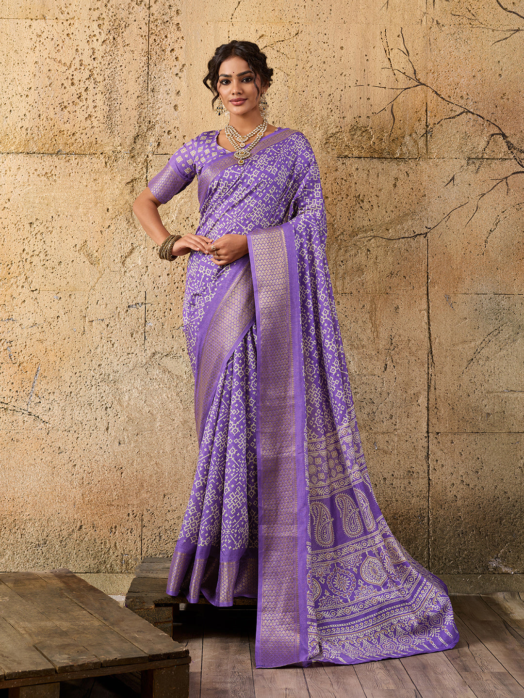 Tanmira  New Cotton silk Ajrakh style With Ajrakh HandPrint Work Saree STL