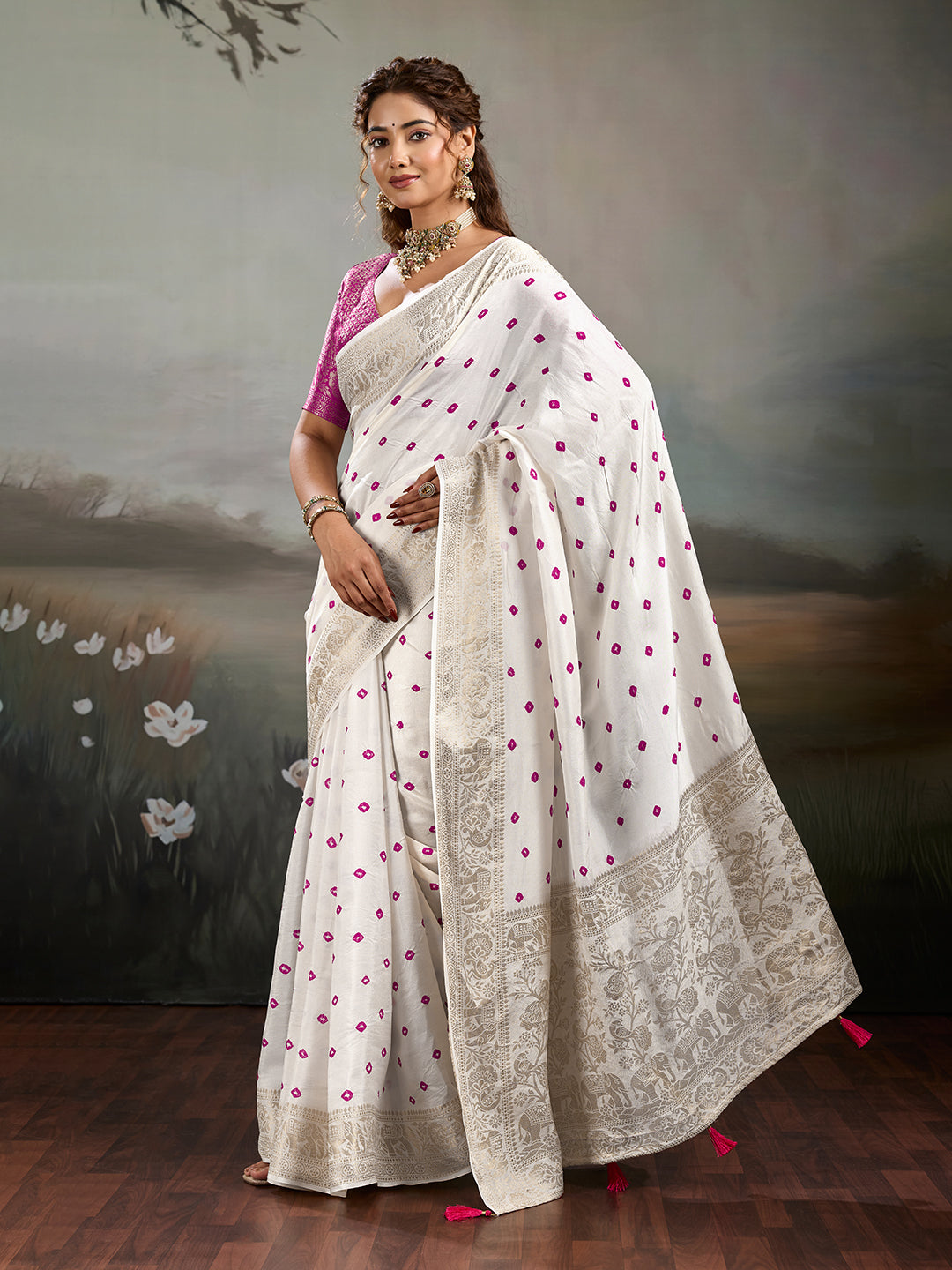 Buy Elegant Bandhani Saree With Festive Wear Tanmira
