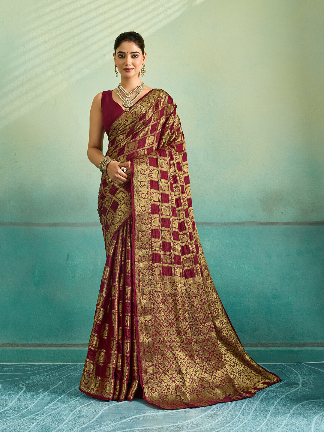 Tanmira  New Beautiful  Art silk Banarasi Style With Zari weaving Work Saree Tanmira