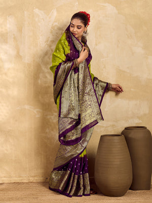 Buy  Viscos Silk Bandhani Saree With Zari Border under 2000