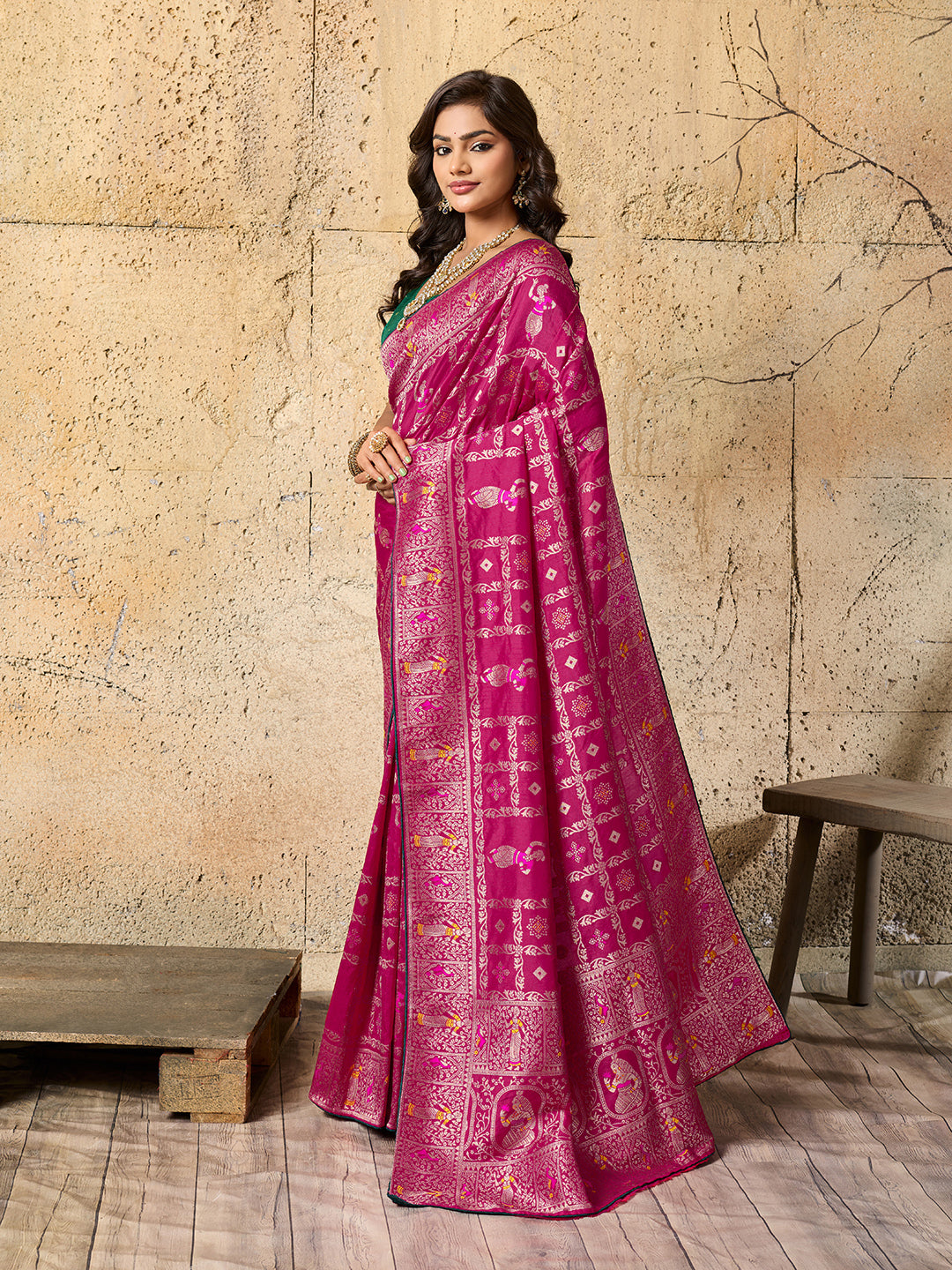 Tanmira  New Traditional Dola Silk Saree with Banarasi Weaving Work DC