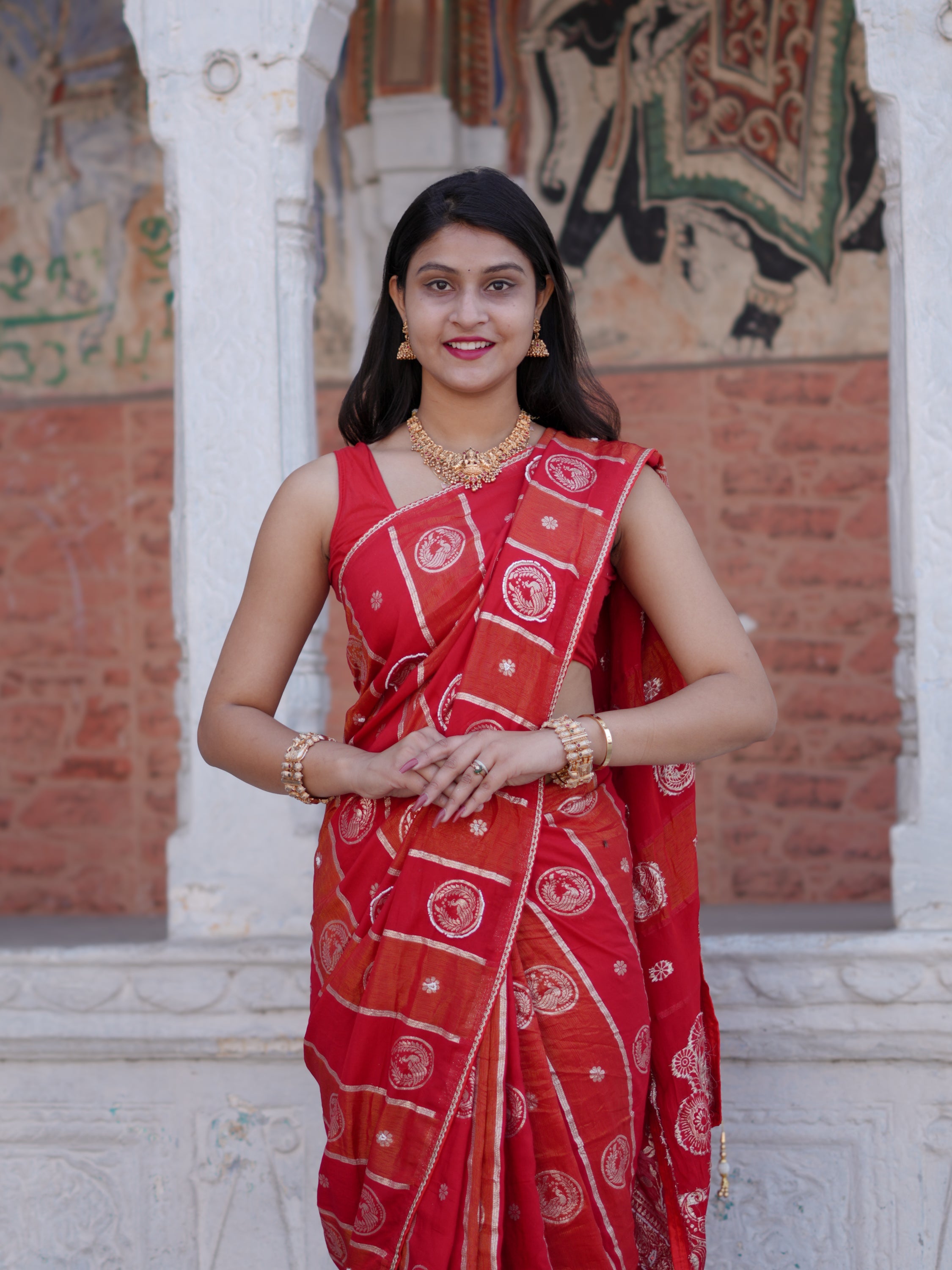 Buy Traditional Banarasi Style Saree With Elegant White Cutdana Work Tanmira  image 6