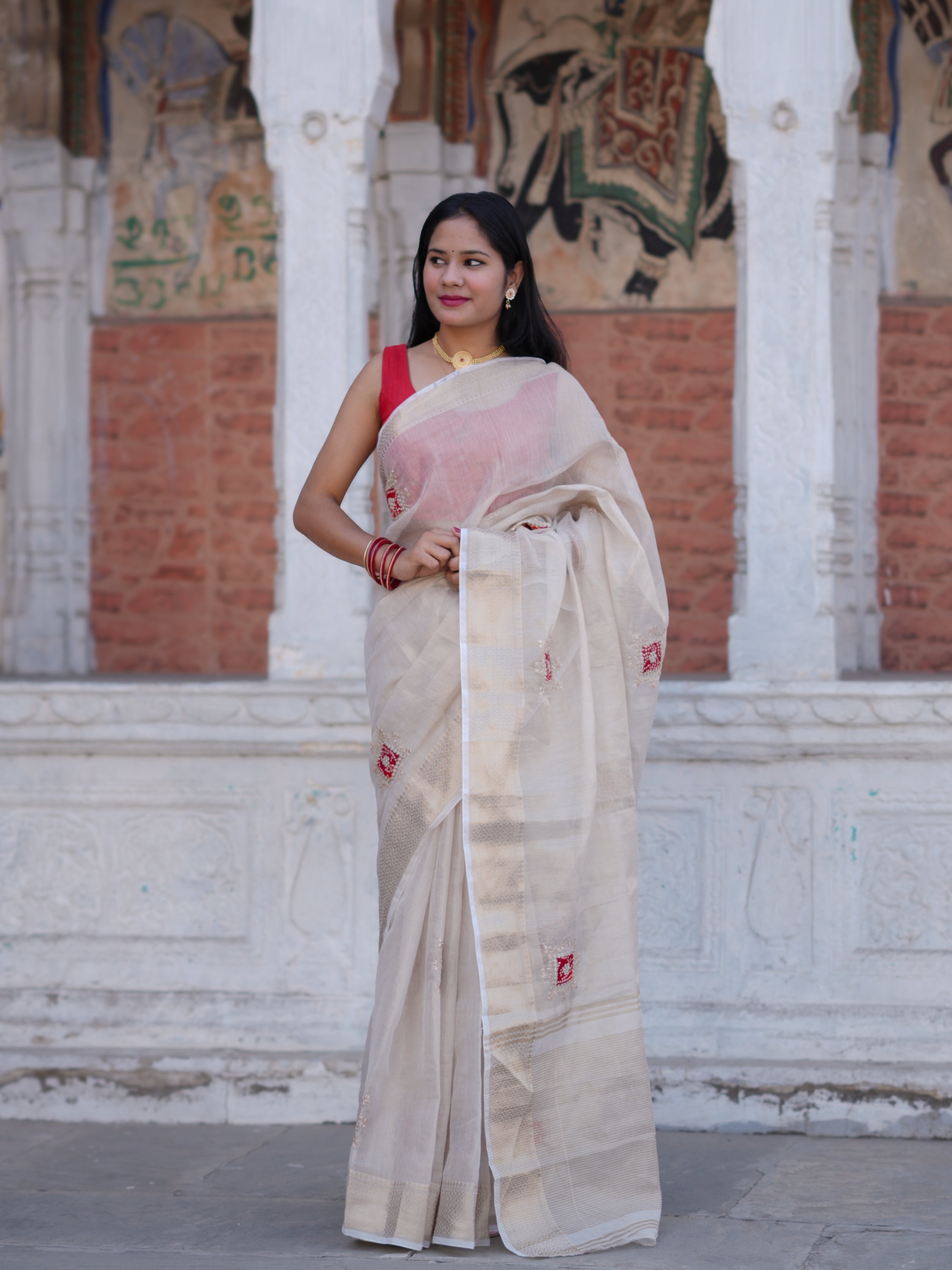 Buy New Traditional Banarasi Saree With Festive Wear Tanmira  image 2