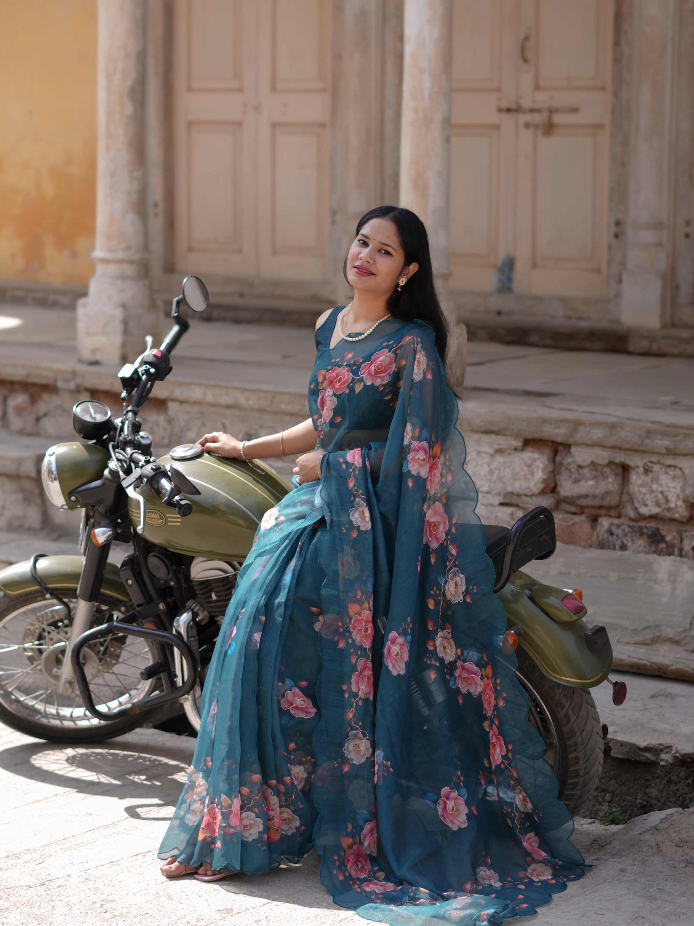 Buy Printed Saree for Everyday Casual Wear Tanmira  image 6
