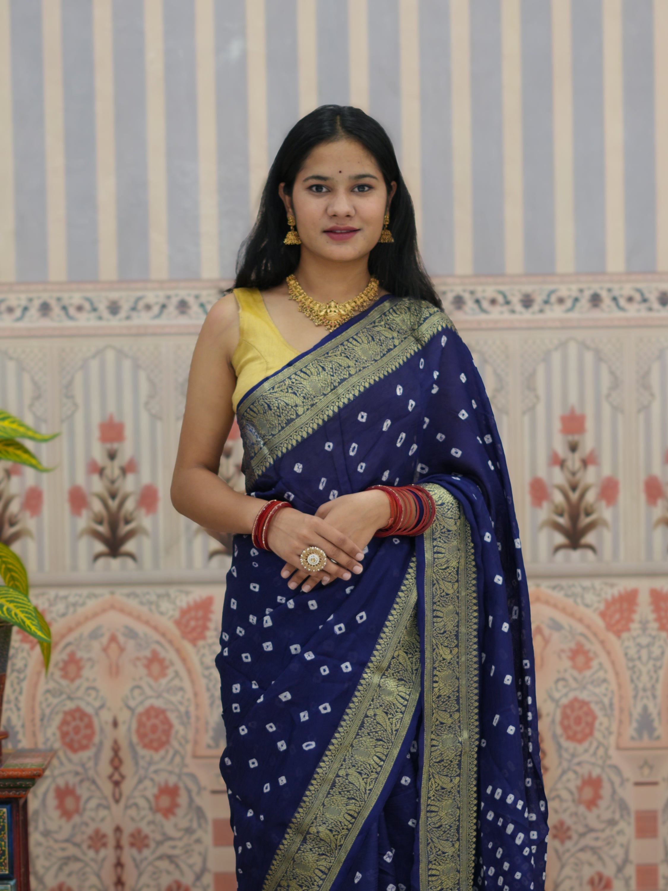 Buy Bandhani Saree With Zari Weaving Border Tanmira 