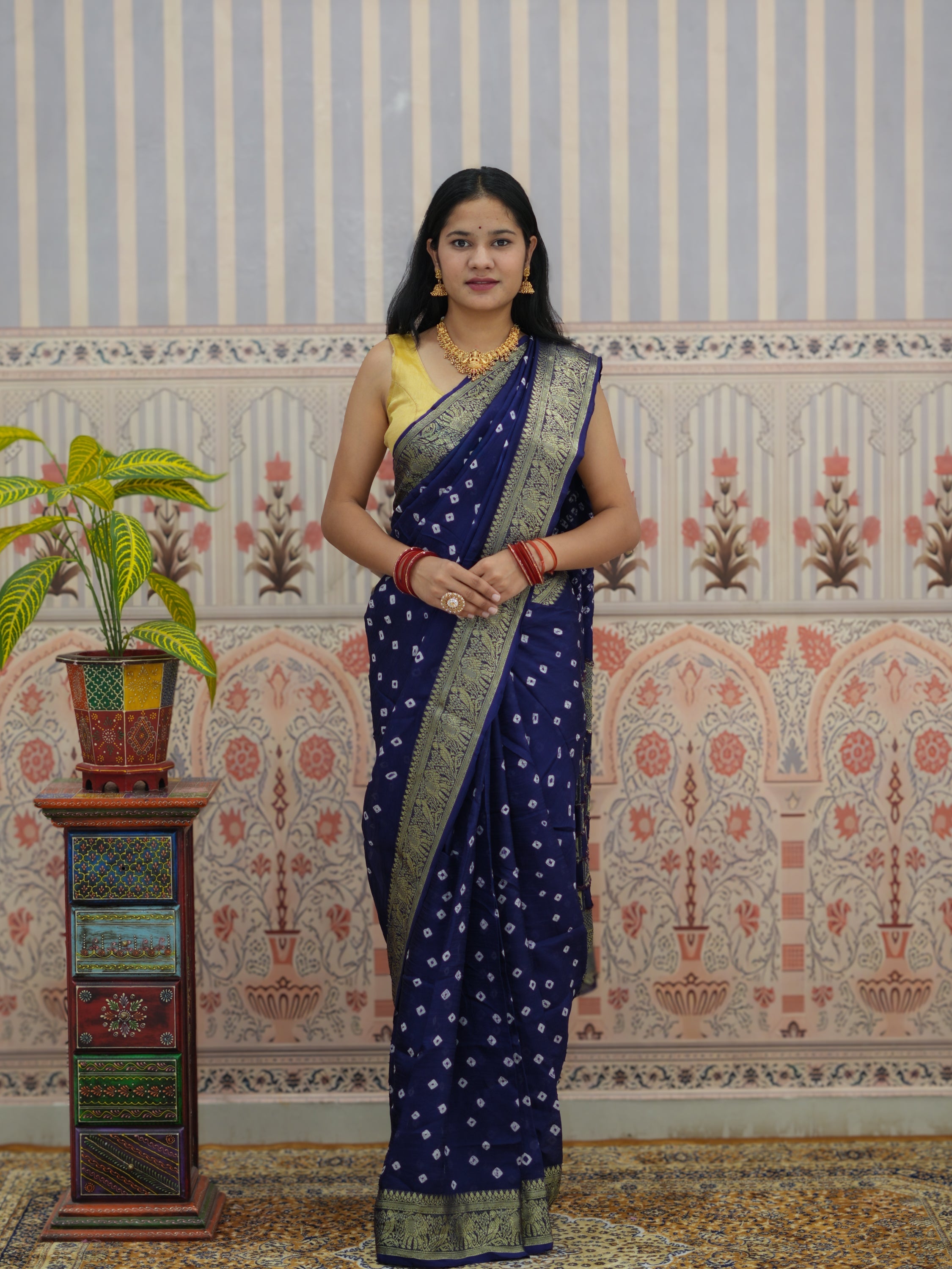Buy Bandhani Saree With Zari Weaving Border Tanmira 