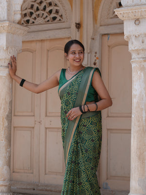 Buy Casual Style Chiffon Saree Tanmira  Image 4