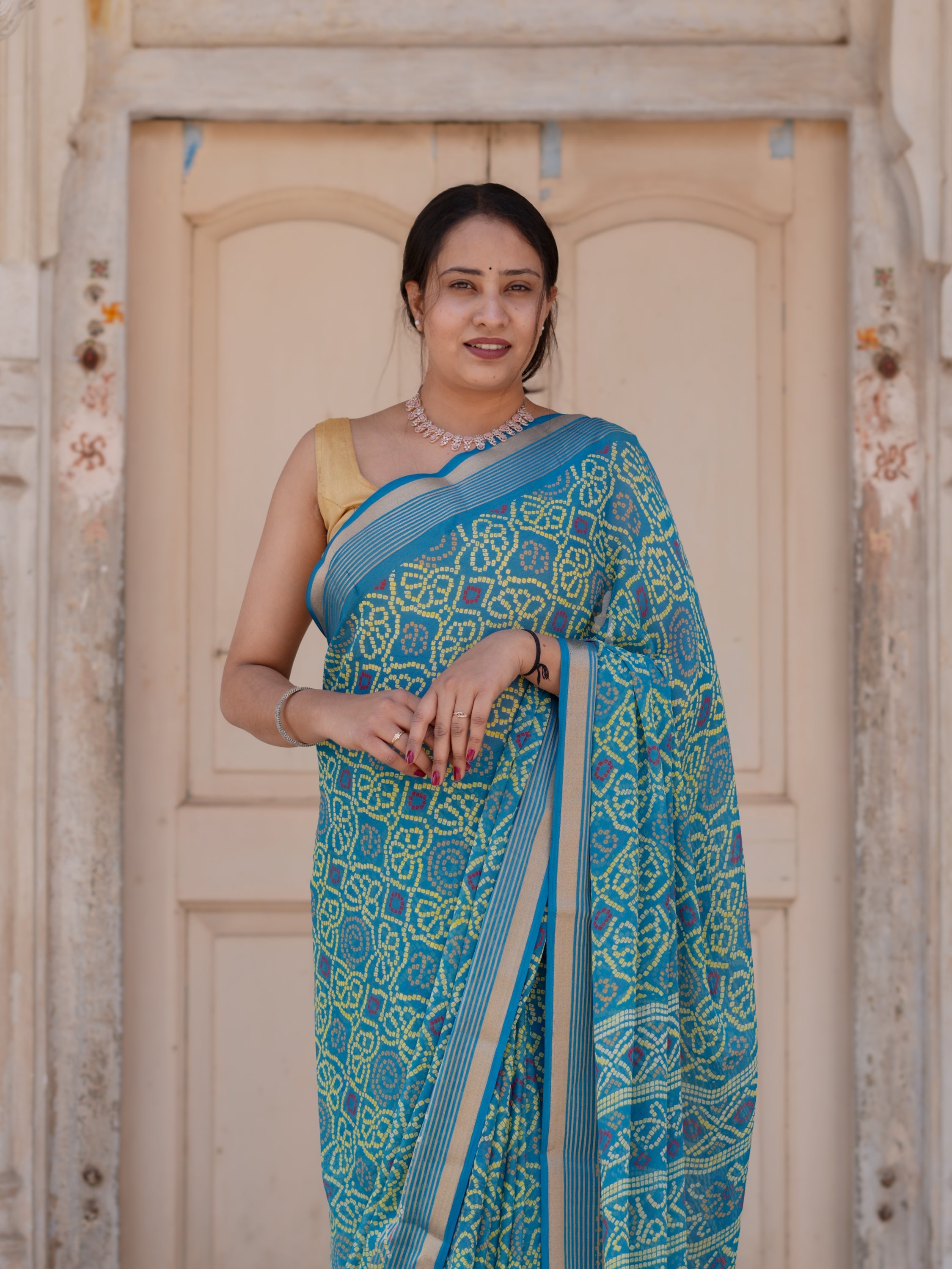 Buy Casual Style Chiffon Saree Tanmira  Image 2