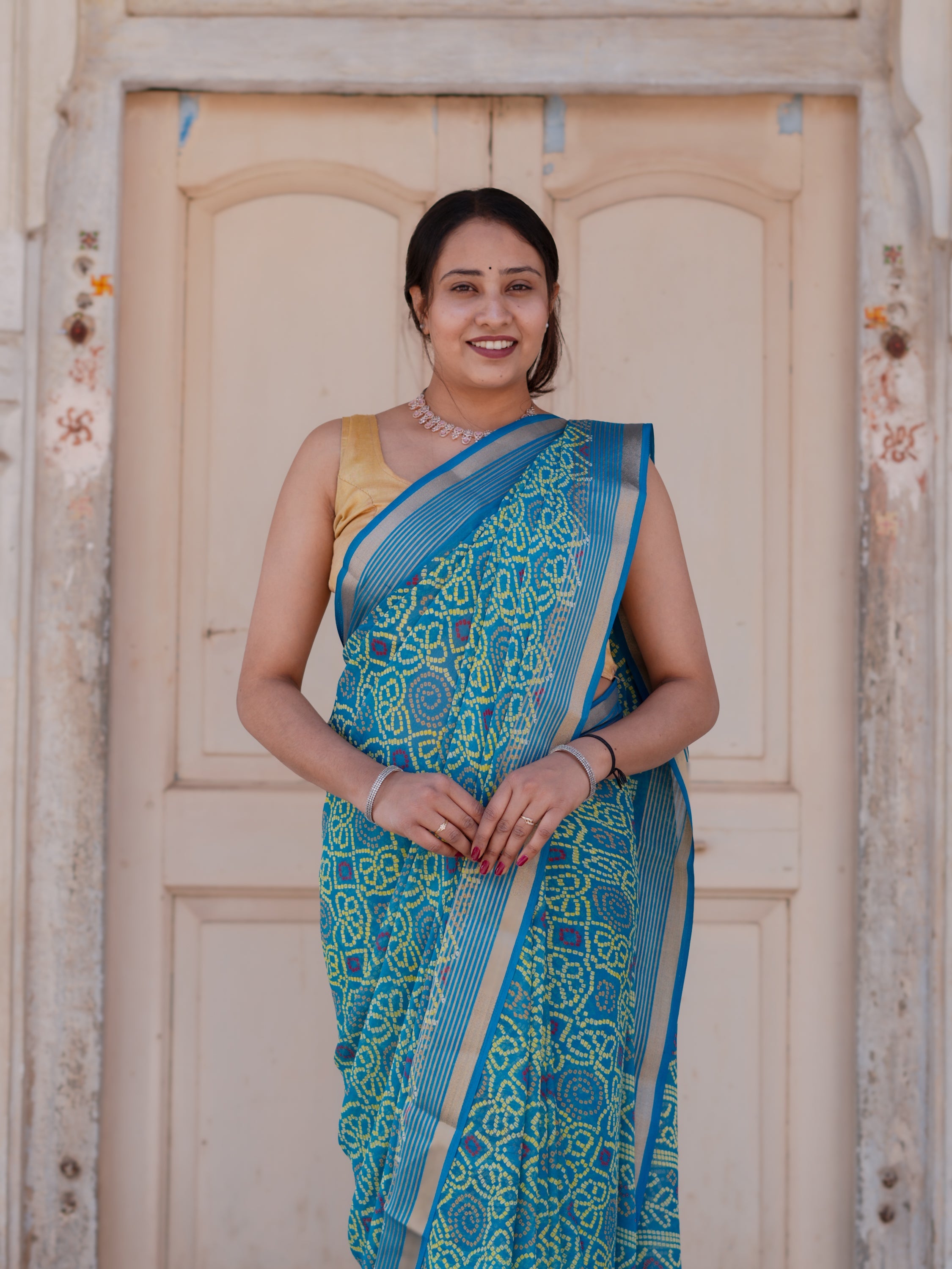 Buy Casual Style Chiffon Saree Tanmira  Image 4