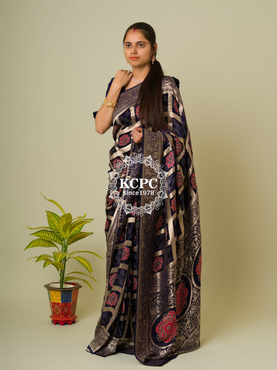 Tanmira Pure Gaji Silk Ajrakh Bandhani Figure Zari Weaving Saree  Navy Blue