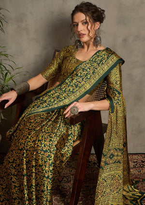 Ajrak Print style for festival wear