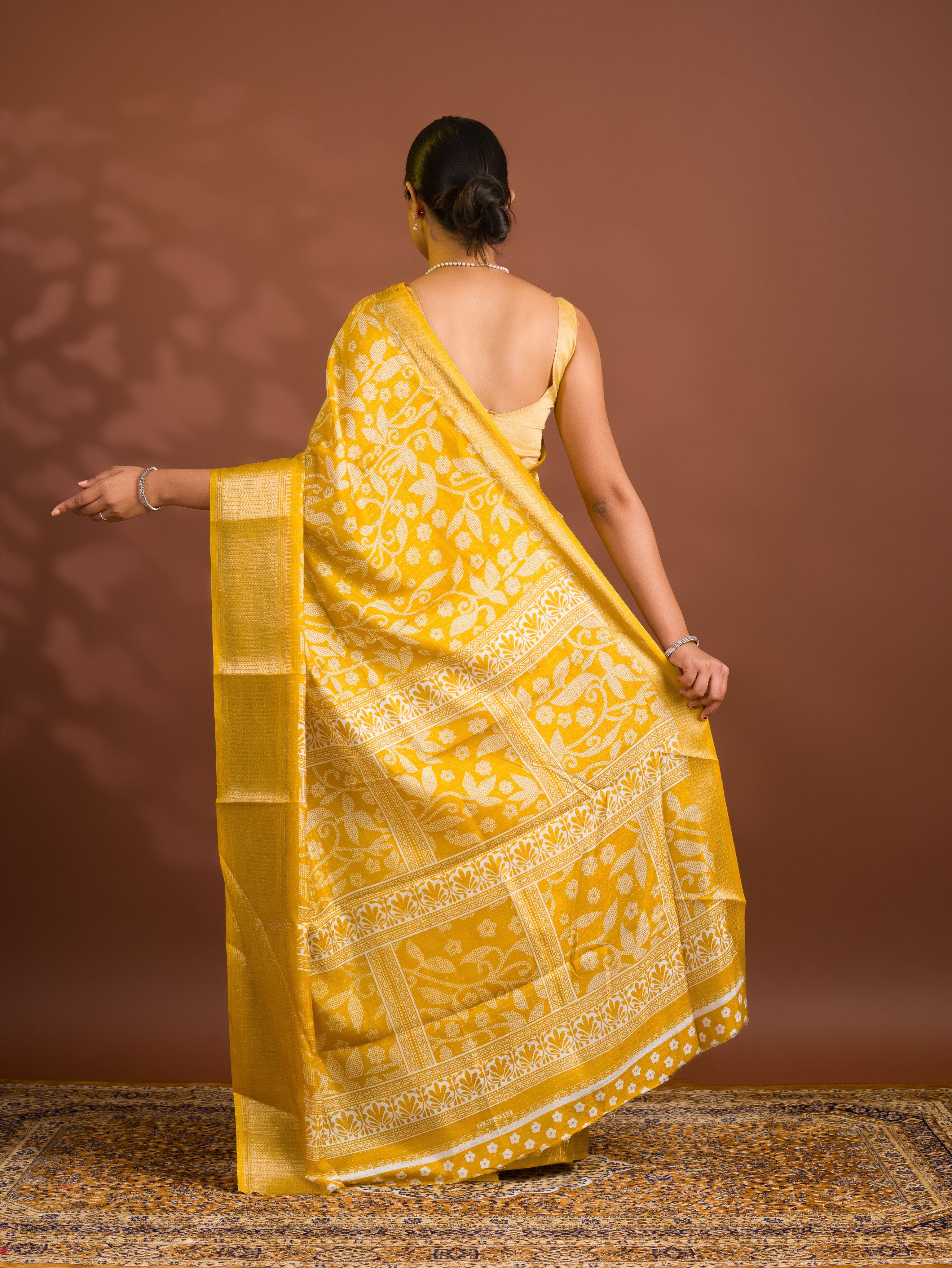 By Printed Style With Zari border