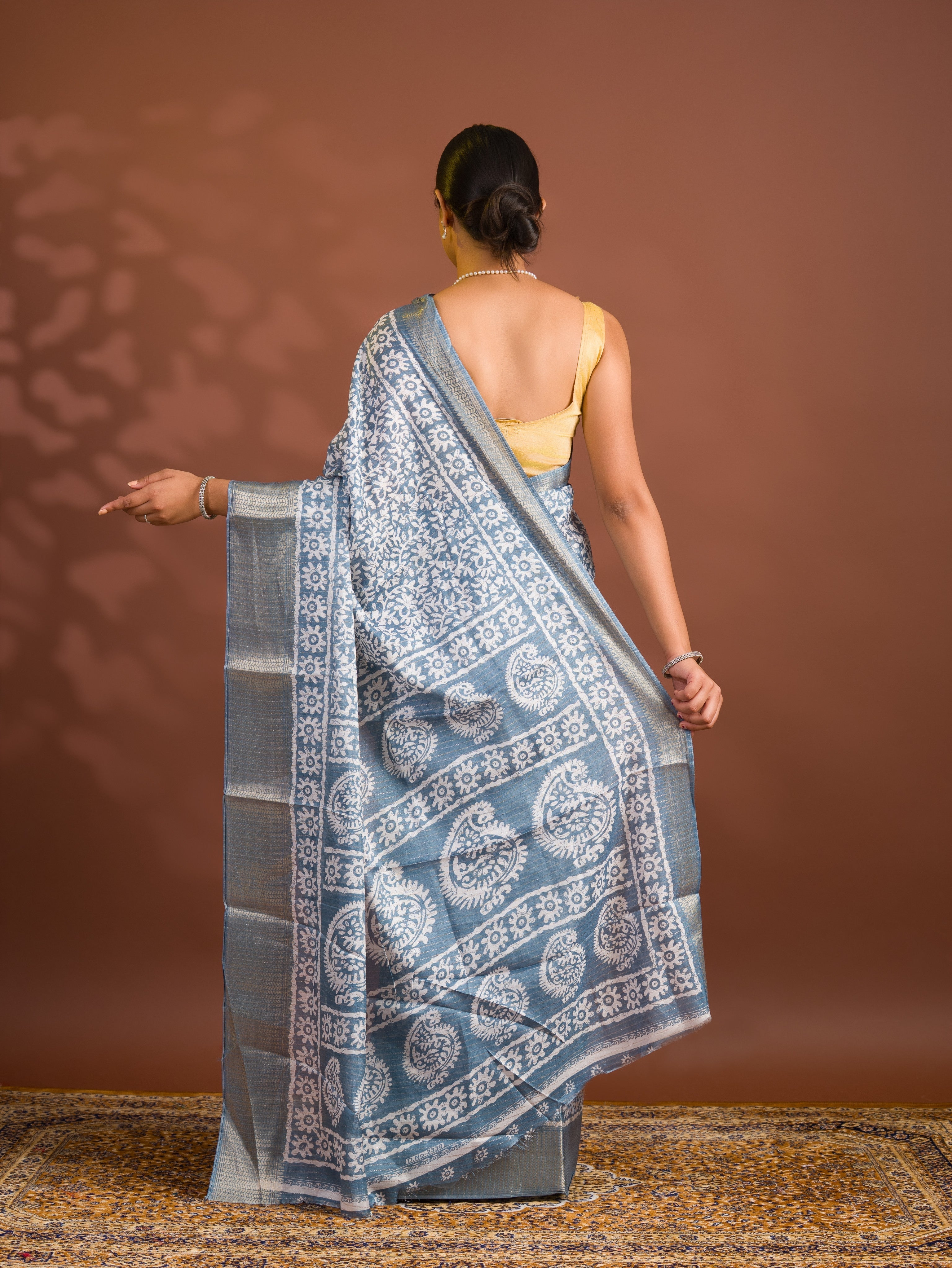 By Printed Style With Zari border