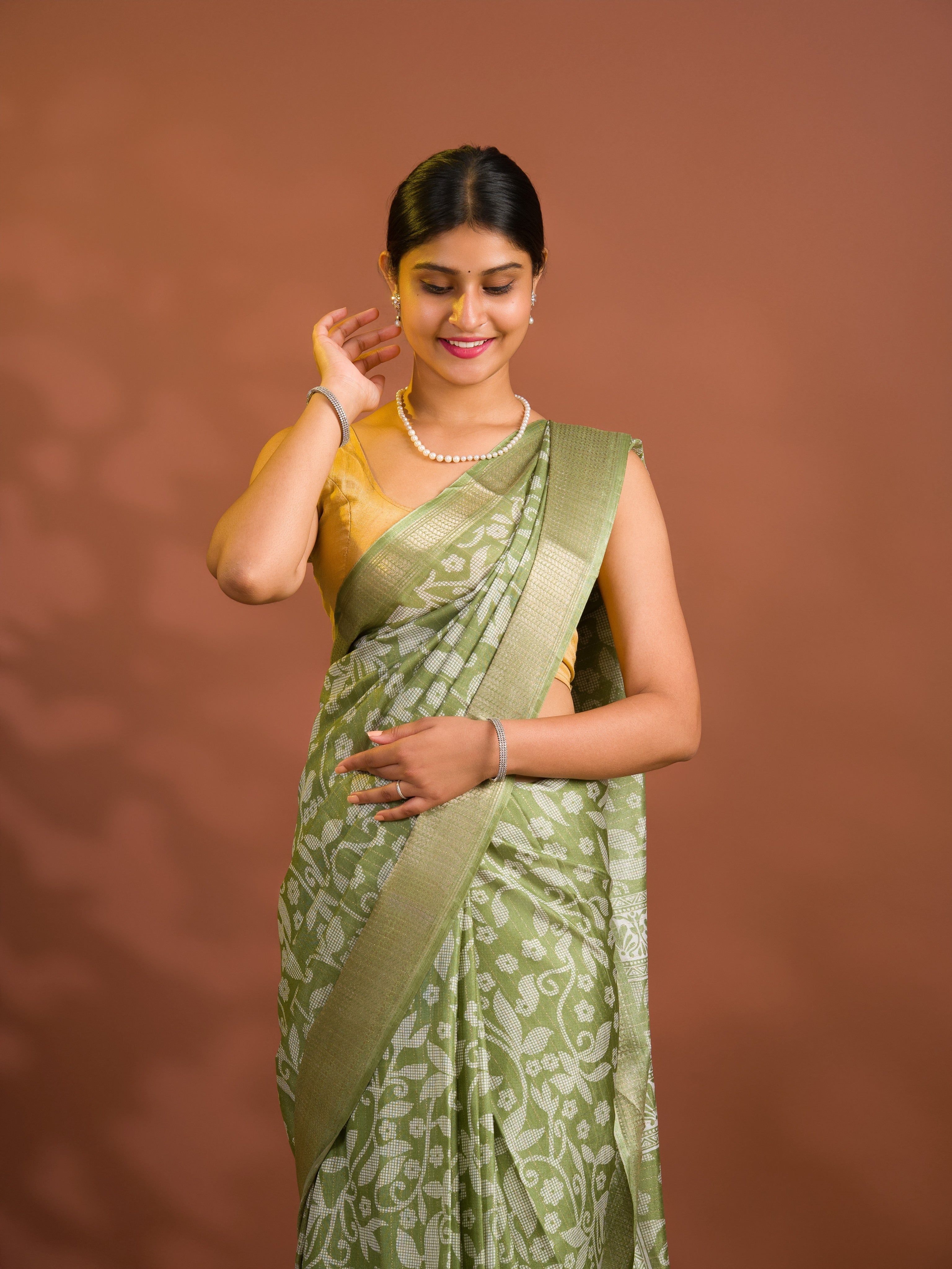 By Printed Style With Zari border