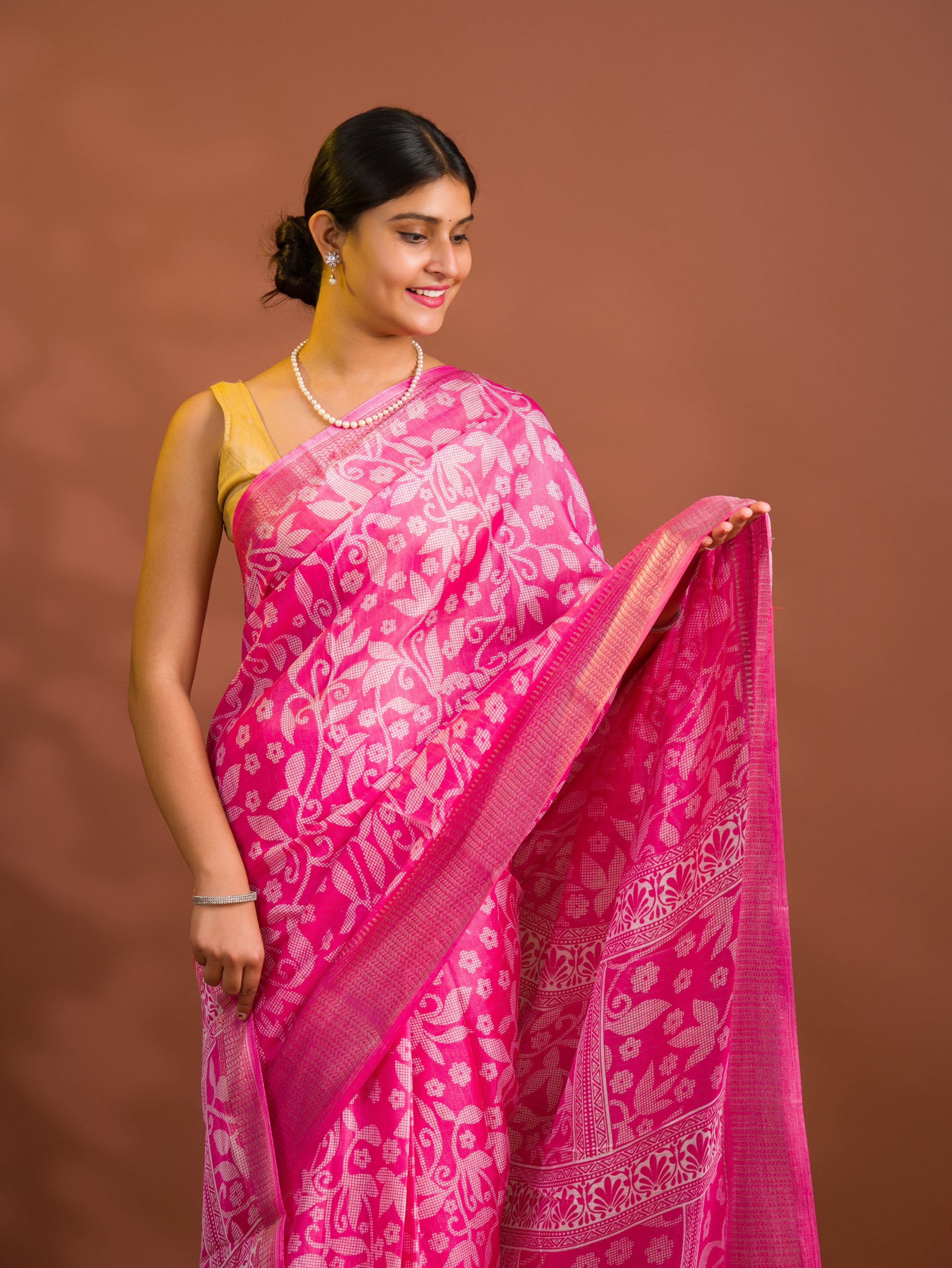 By Printed Style With Zari border