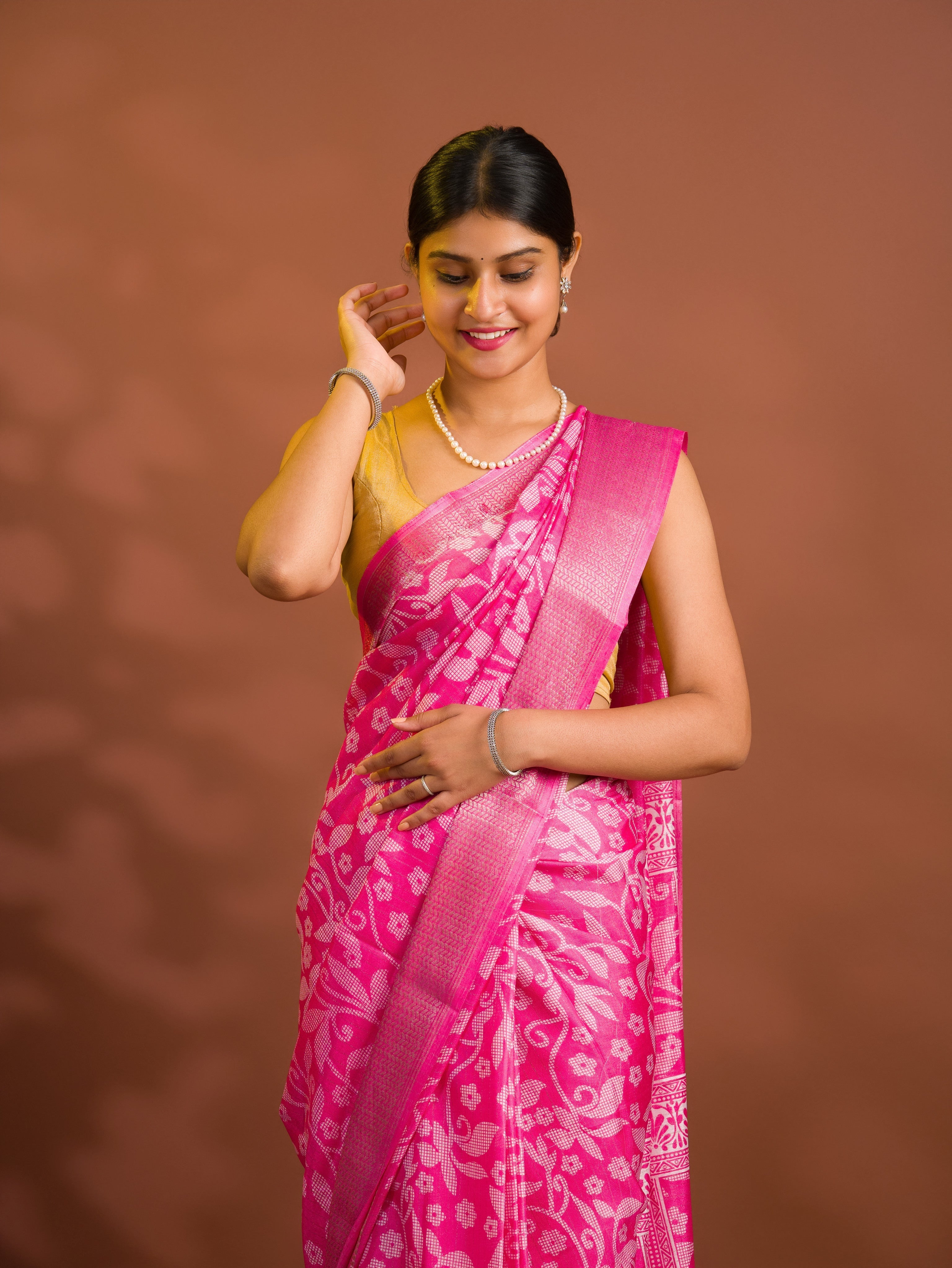 By Printed Style With Zari border