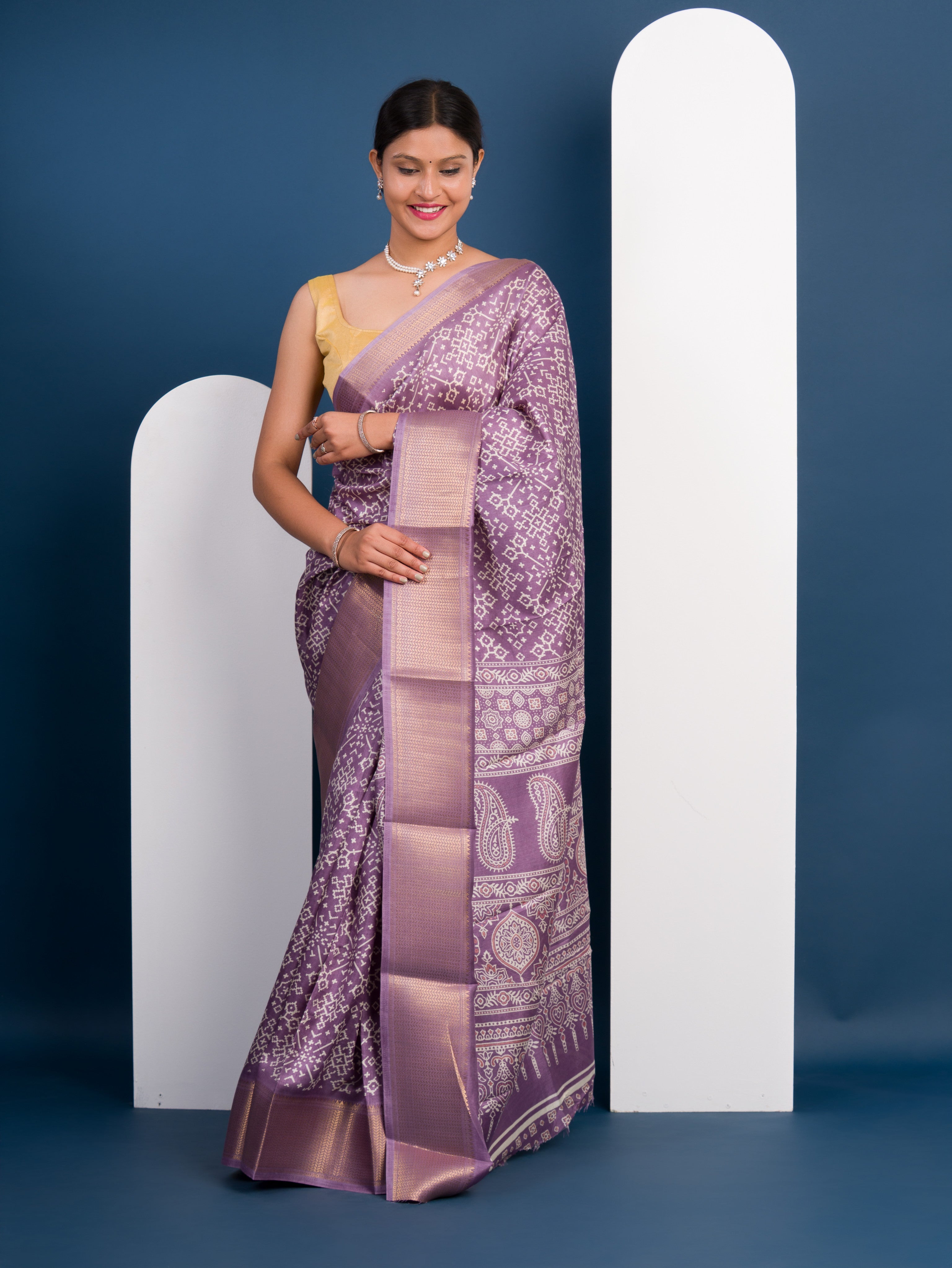 Tanmira New Cotton silk Ajrakh style With Ajrakh HandPrint Work Saree STL