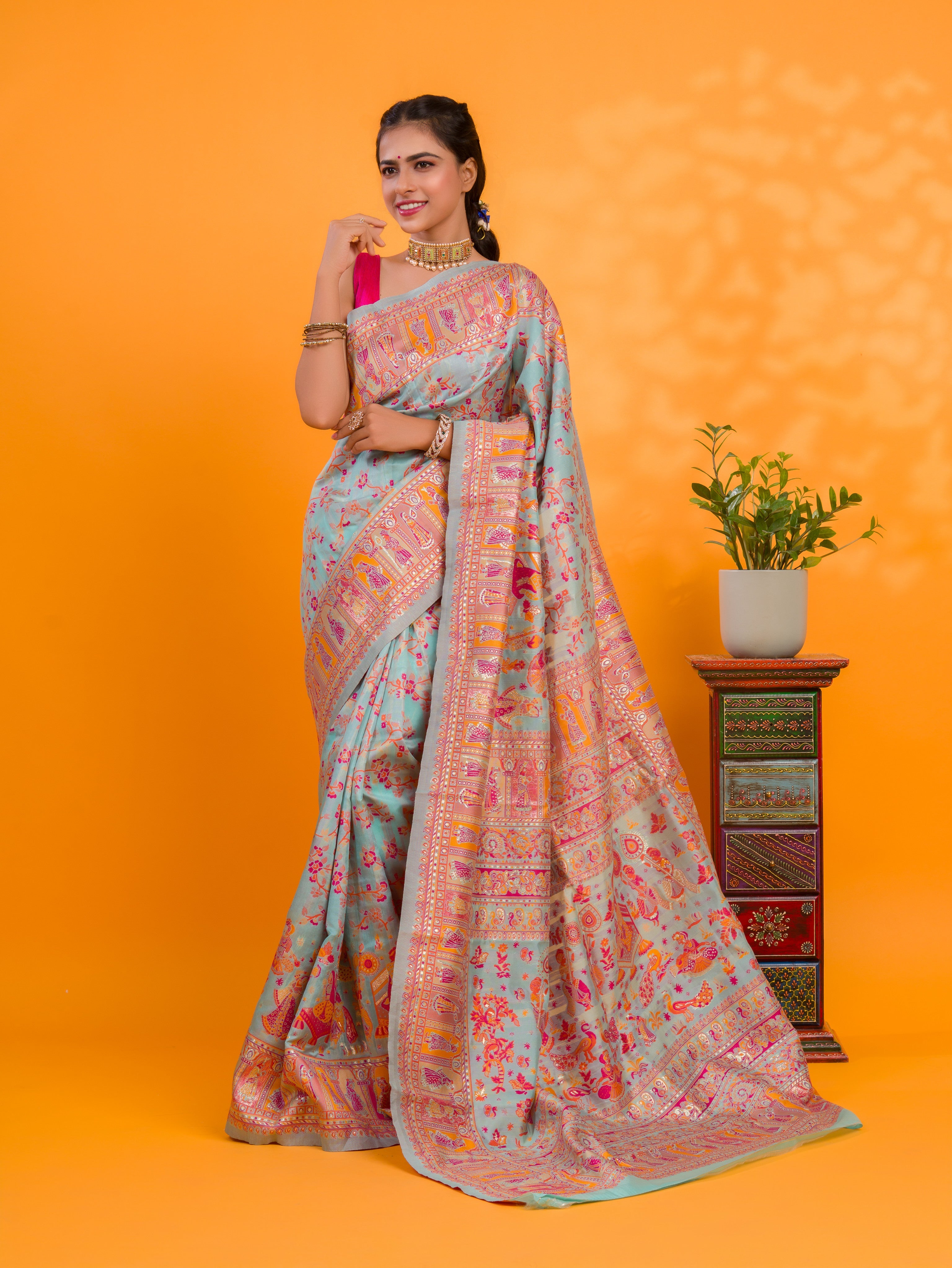Tanmira New Beautiful Cotton Silk Kashmiri Style With Meenakari weaving  work Saree SWA
