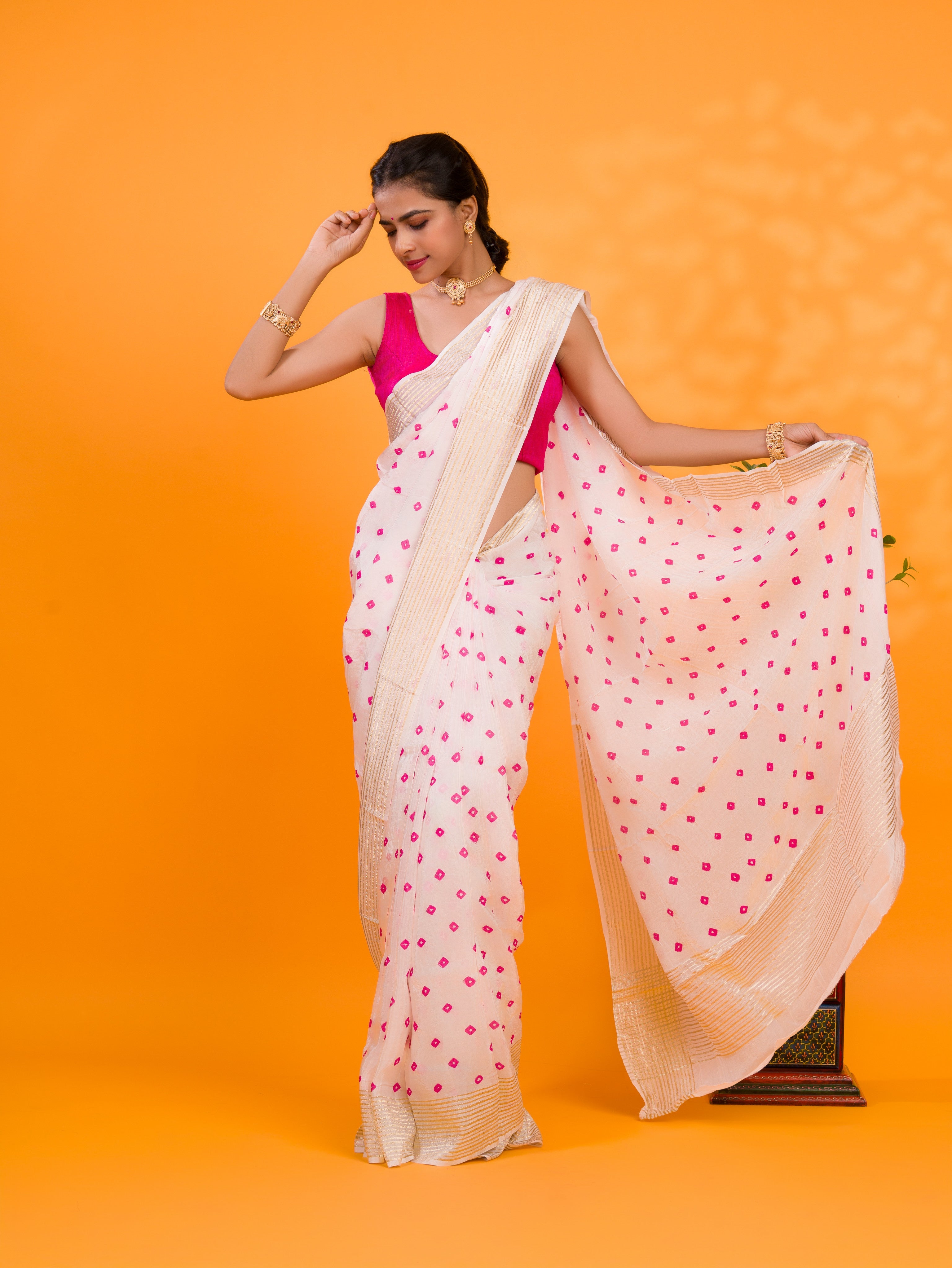 Tanmira New Simple & Stylish Bandhani Saree in Chinon Silk Fabric  CHAND