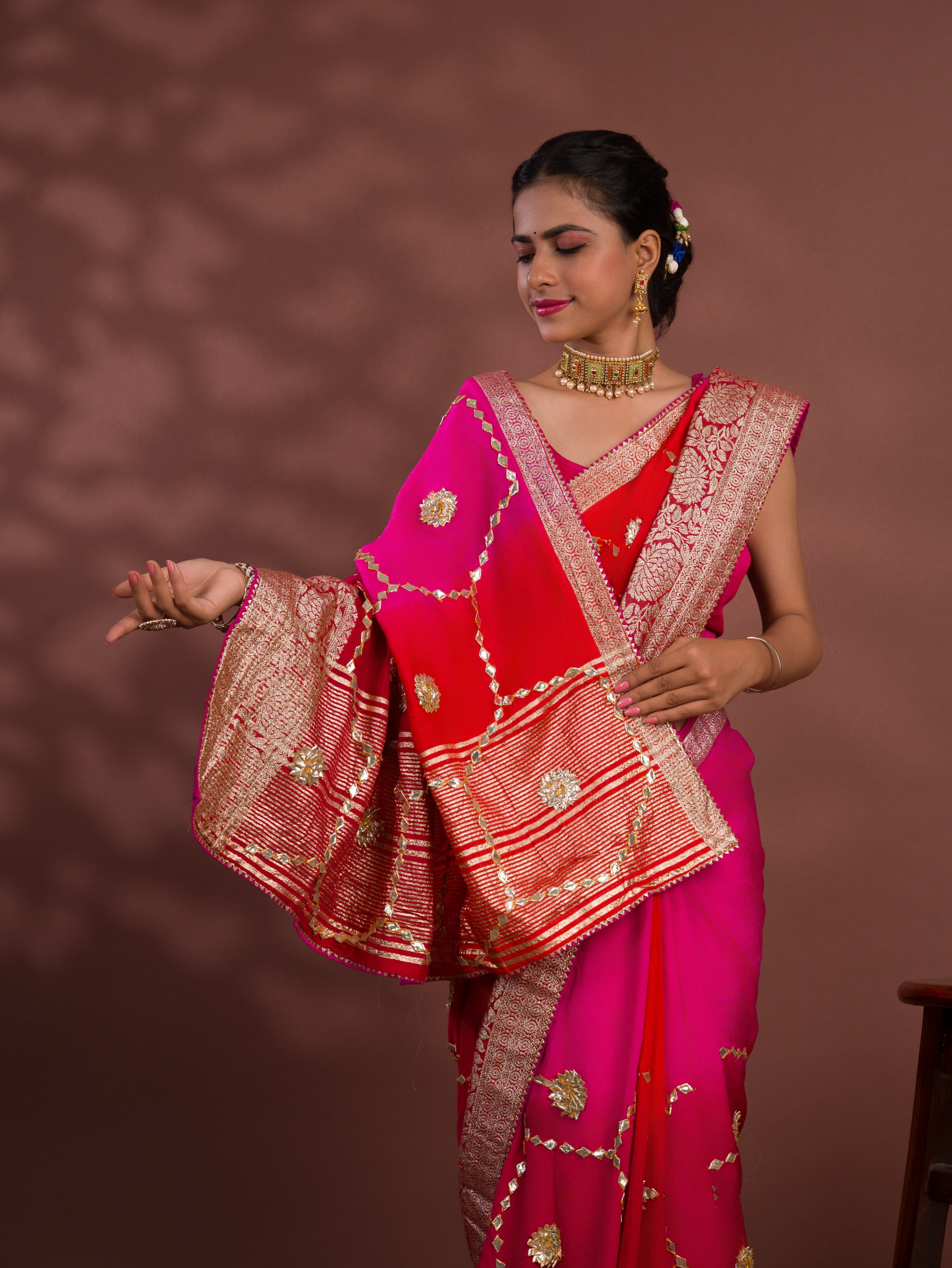 Tanmira New Designer Pure chinon hand gotapatti work Banarasi Zari Border saree stsh