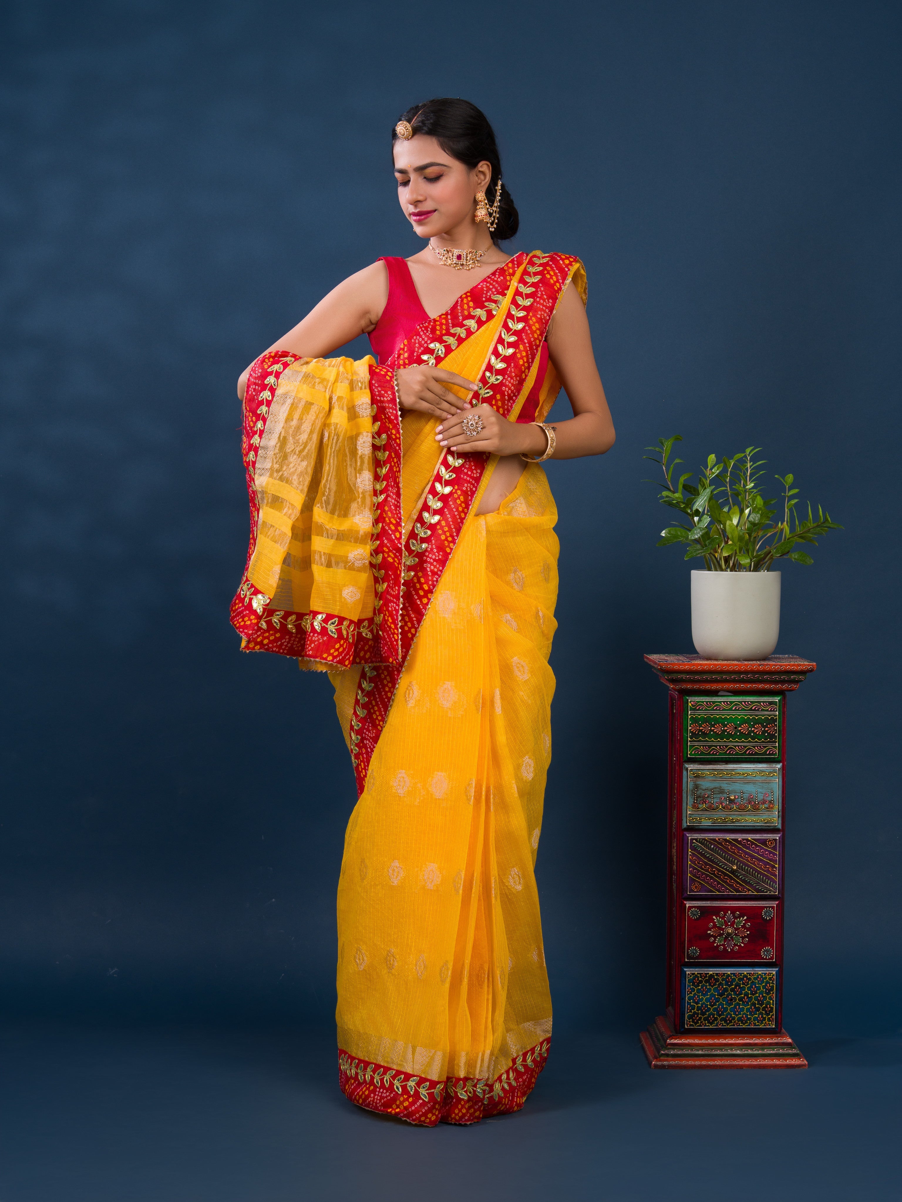 Banarasi saree under 1000