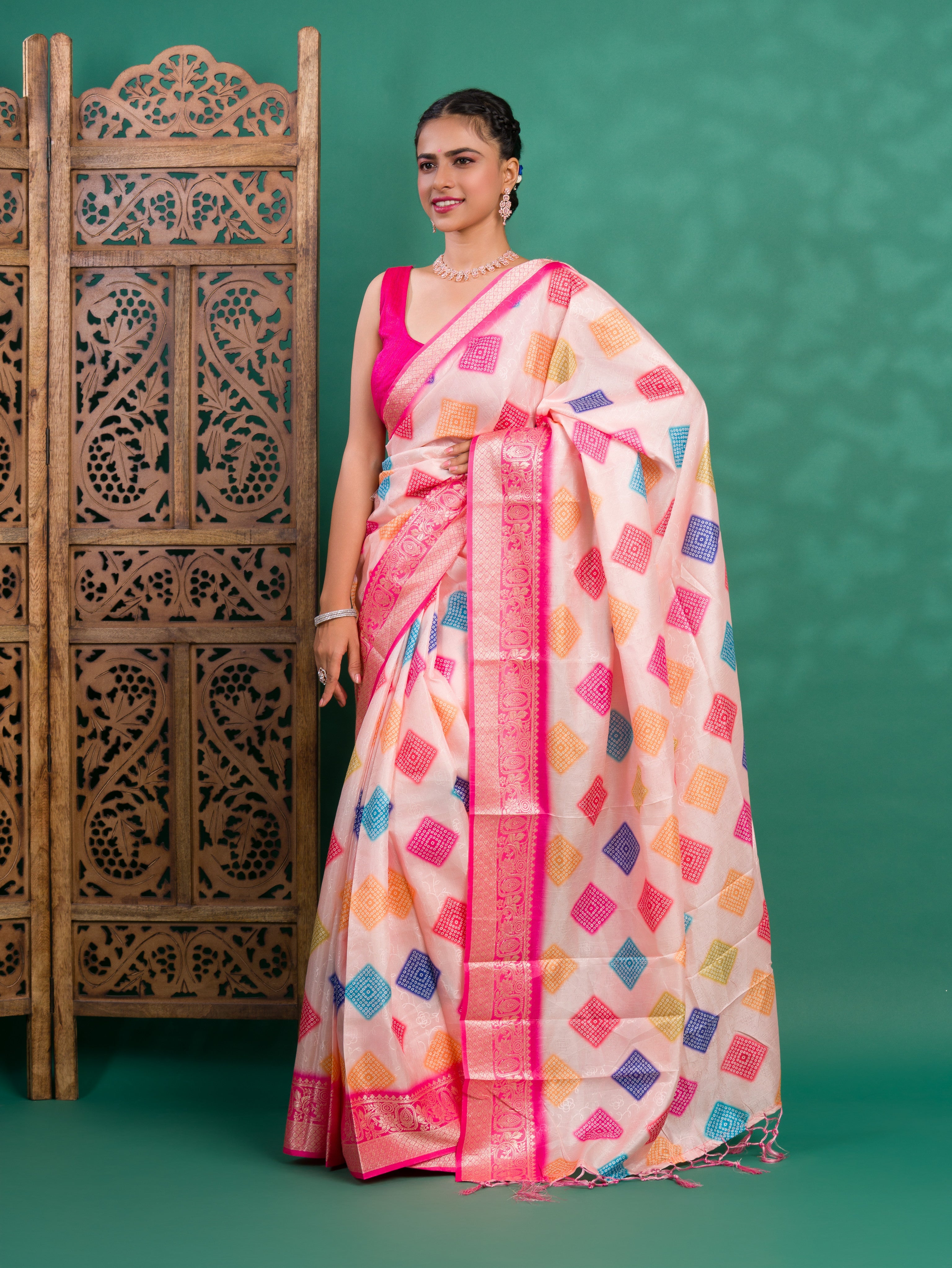 Tanmira Latest Beautiful Dola Silk Bollywood Style With Zari border Saree GAN