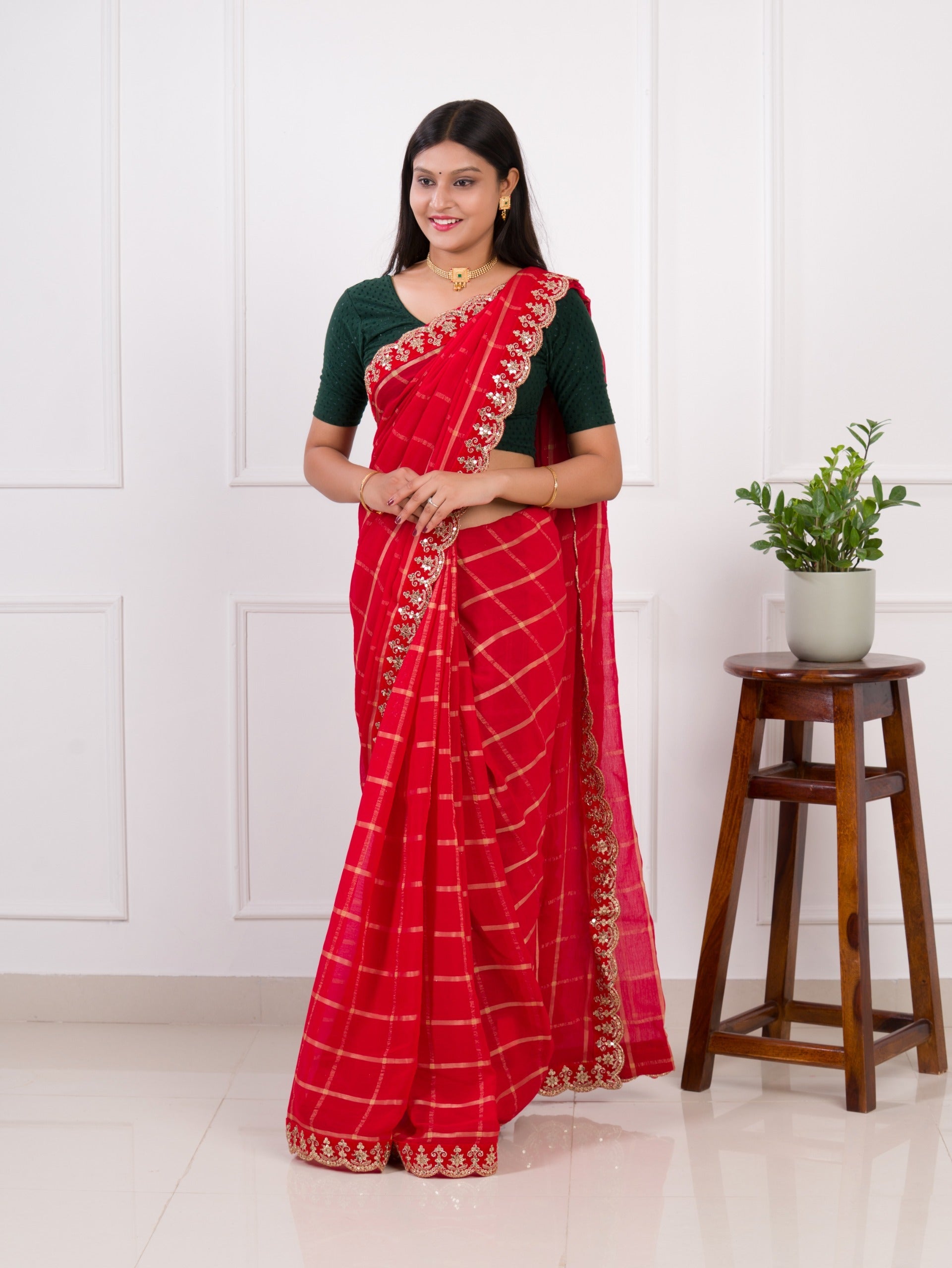 Tanmira Originals Karwachauth Special Pure Georgette Red Wedding Saree
