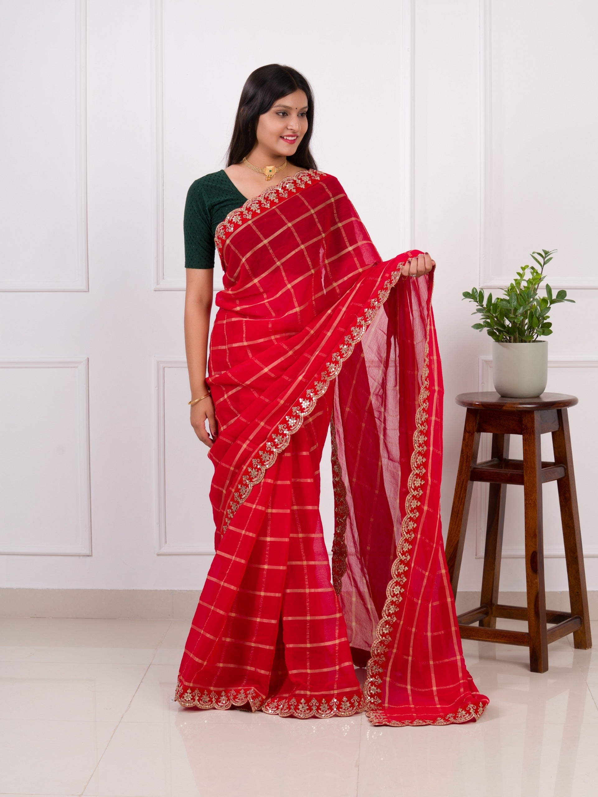 Tanmira Originals Karwachauth Special Pure Georgette Red Wedding Saree