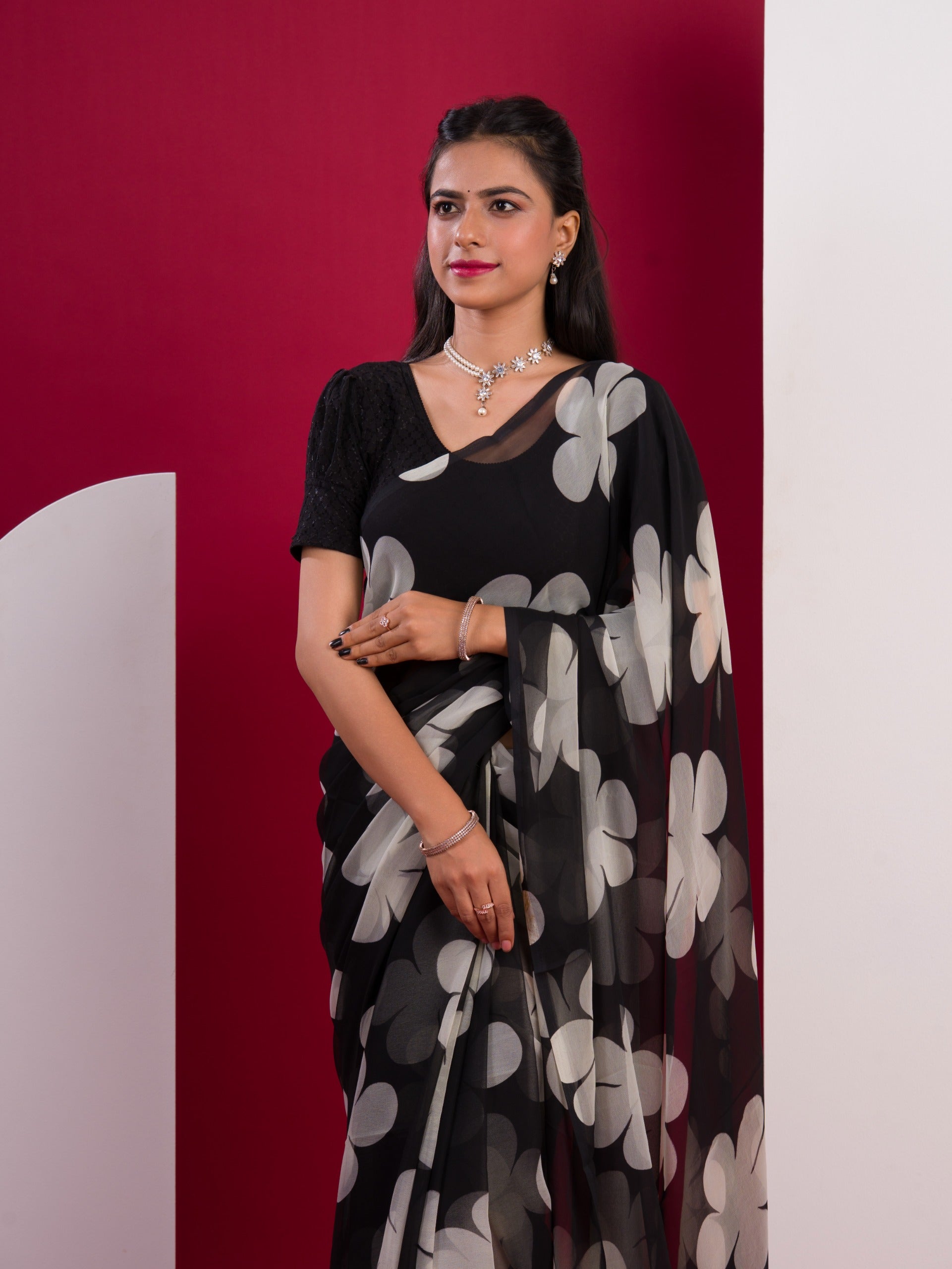 Tanmira New Beautiful Pure Georgette Flower Printed Style Saree SUN